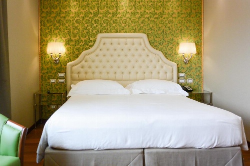 Hotel Santa Chiara image 1