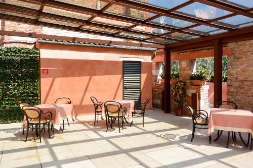 Hotel Santa Chiara image 2