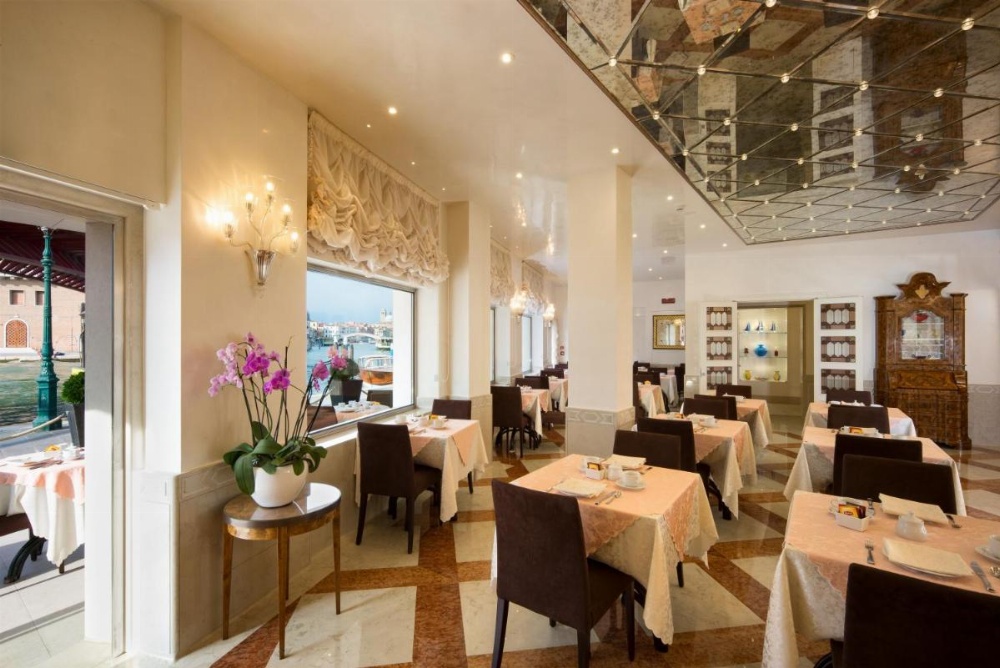 Hotel Santa Chiara Image 38